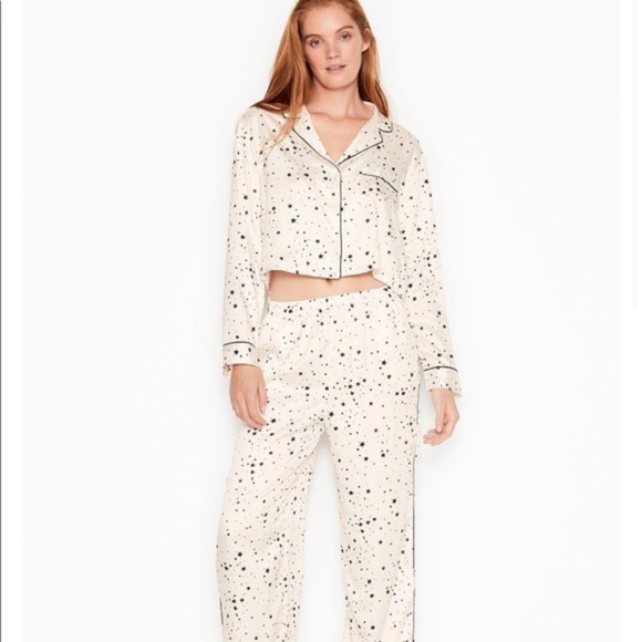 Victoria's Secret Other - Victorias Secret Starry Satin PJ Set